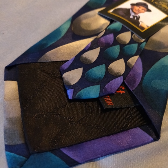 Frank Sinatra Vintage Neck-Tie - Picture 3 of 4